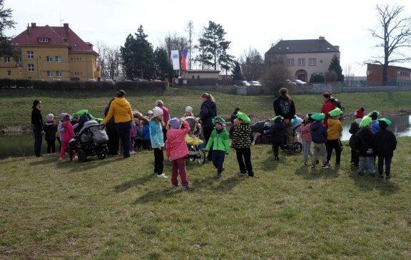 Zimo, zimo, táhni pryč...