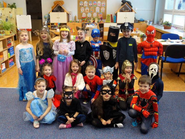 Karnevalový týden - Sovičky