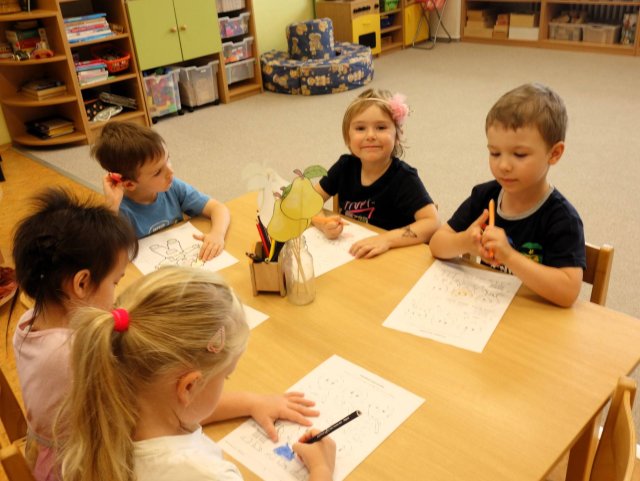 Kluci, holky, jdeme do školky! ... Myšičky