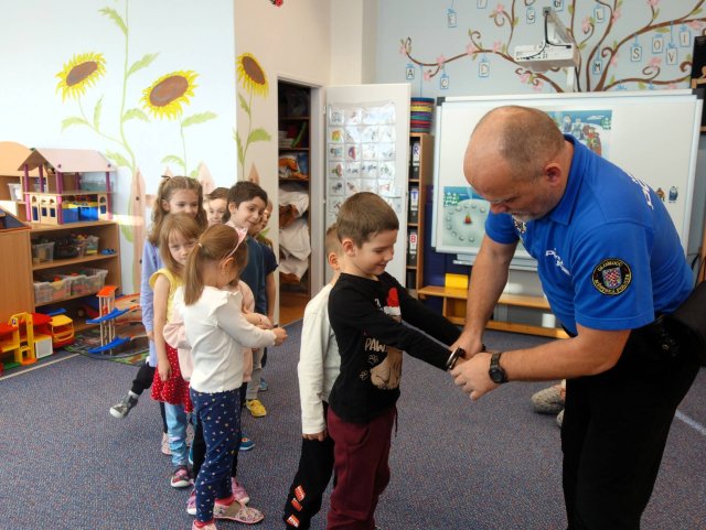 Městská policie ve školce - Sovičky