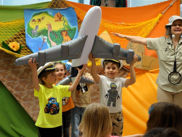 Průzkumníci v Africe - divadlo v MŠ